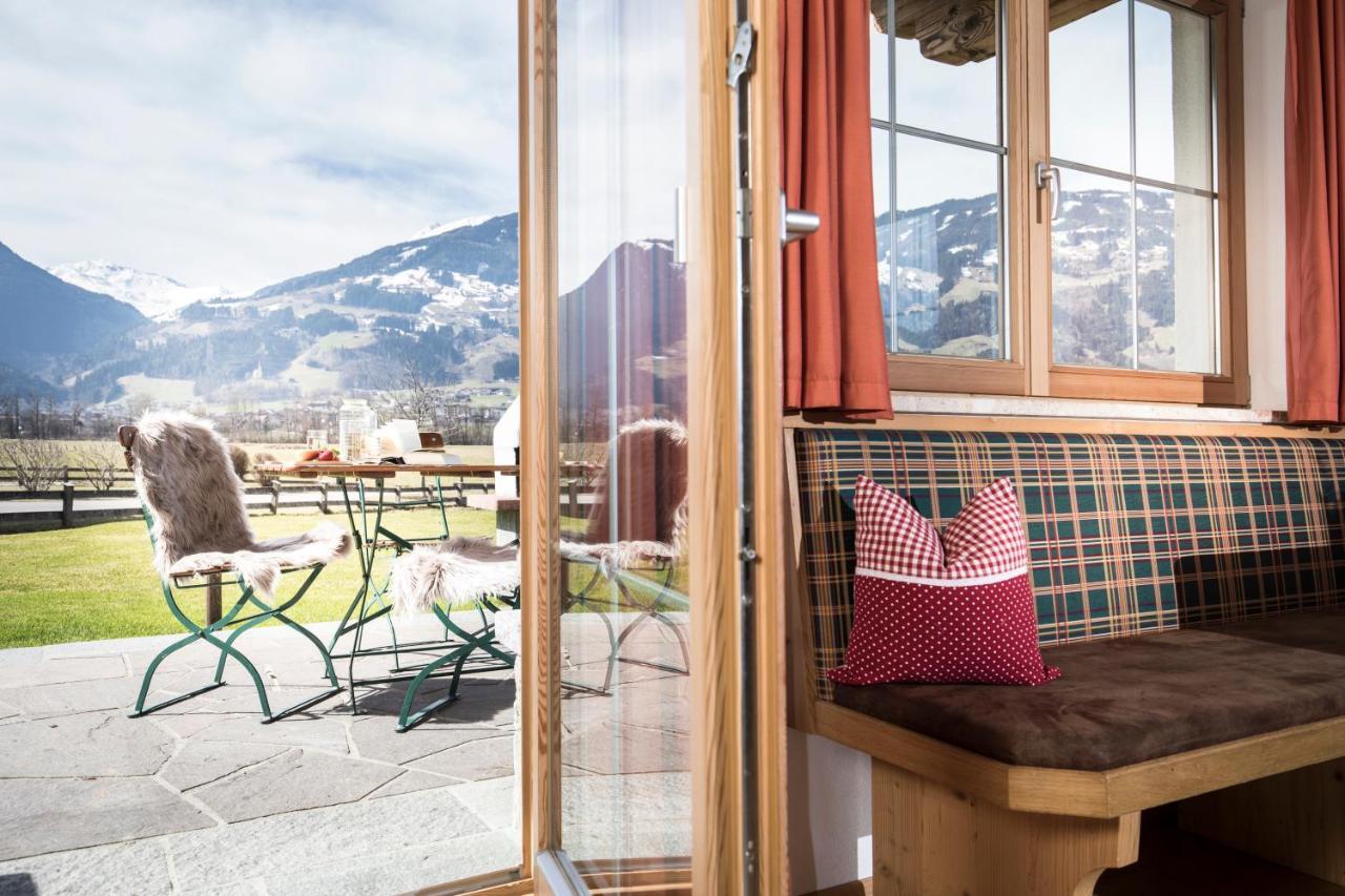 Chalets Aue Hart im Zillertal Exterior foto