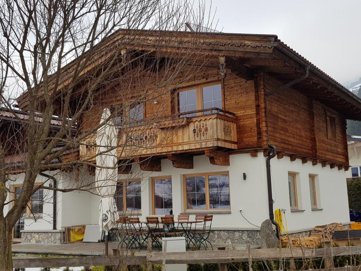 Chalets Aue Hart im Zillertal Exterior foto